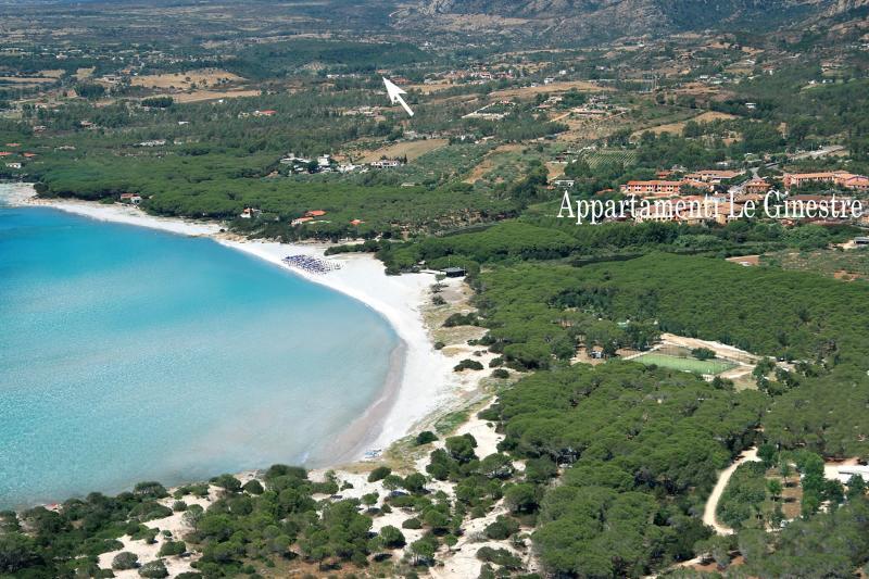 Appartamenti Le Ginestre E Gli Oleandri Cala Liberotto Exterior photo
